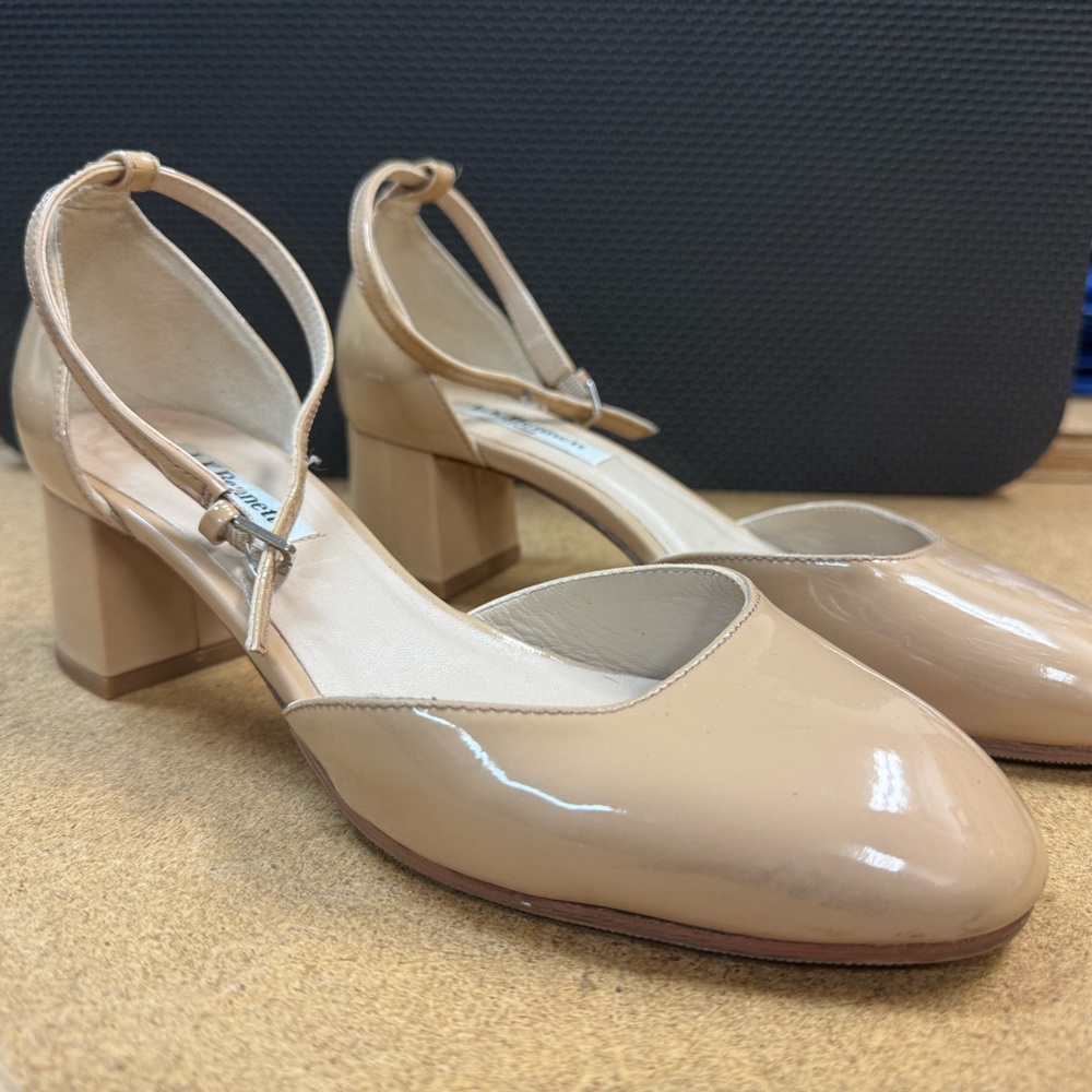 Chic Nude Block Heel Women's Shoes